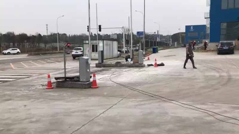 永昌城科技简系列III型+循系列道闸入驻深国际
